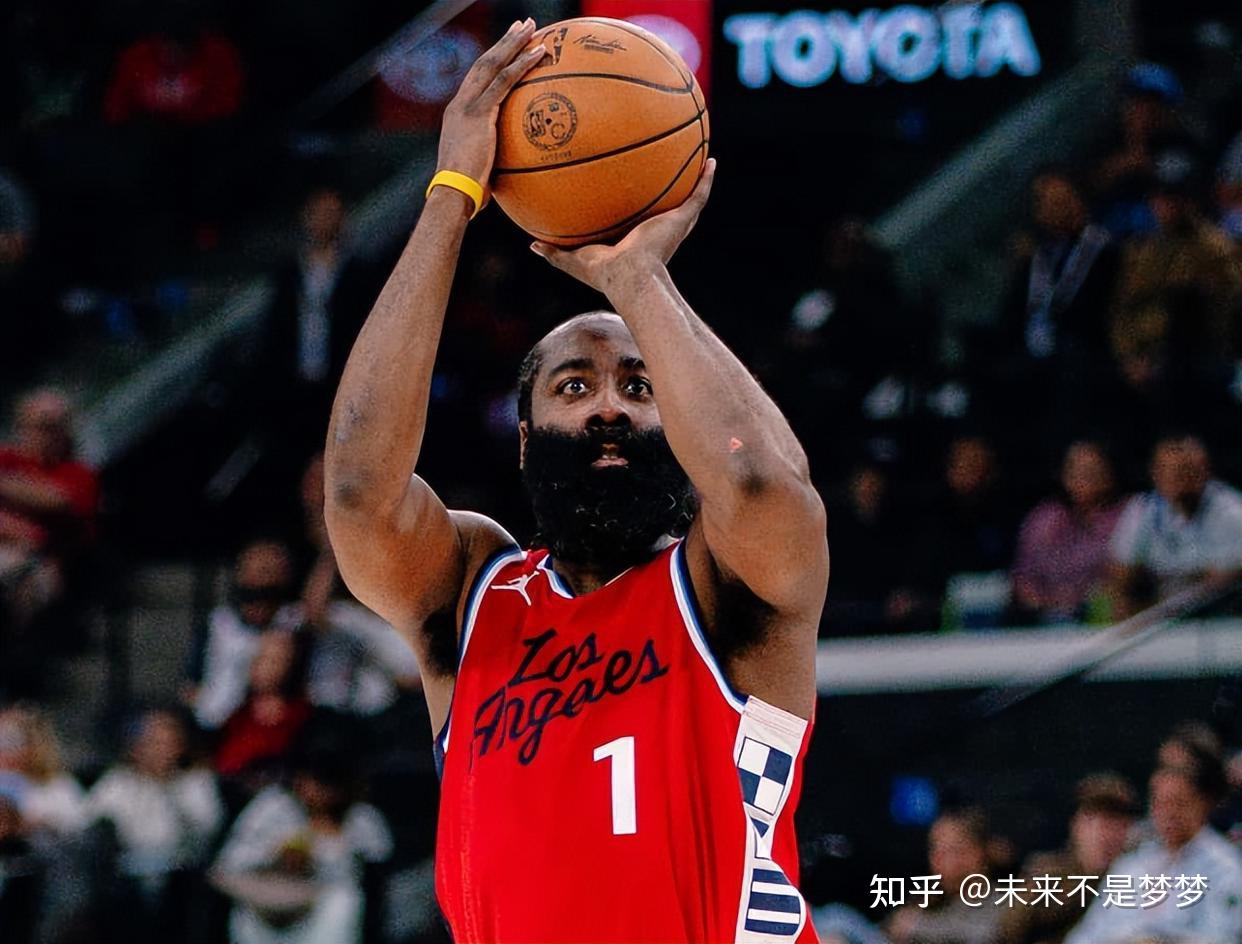 爱游戏哈登连续三场比赛得分超过刷新纪录,FPX不断突破!