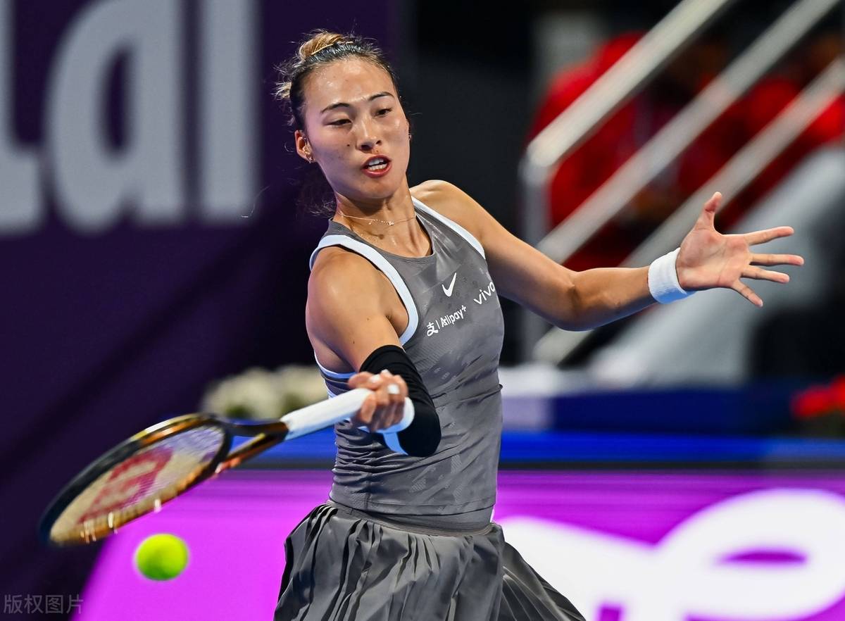 爱游戏包含大坂直美重返赛场，锐不可当首场状态出色，曼联观众沸腾！的词条