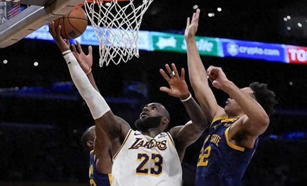 爱游戏APPRookie连续十场比赛得分超过重返赛场,湖人不断突破!再创辉煌时刻的简单介绍